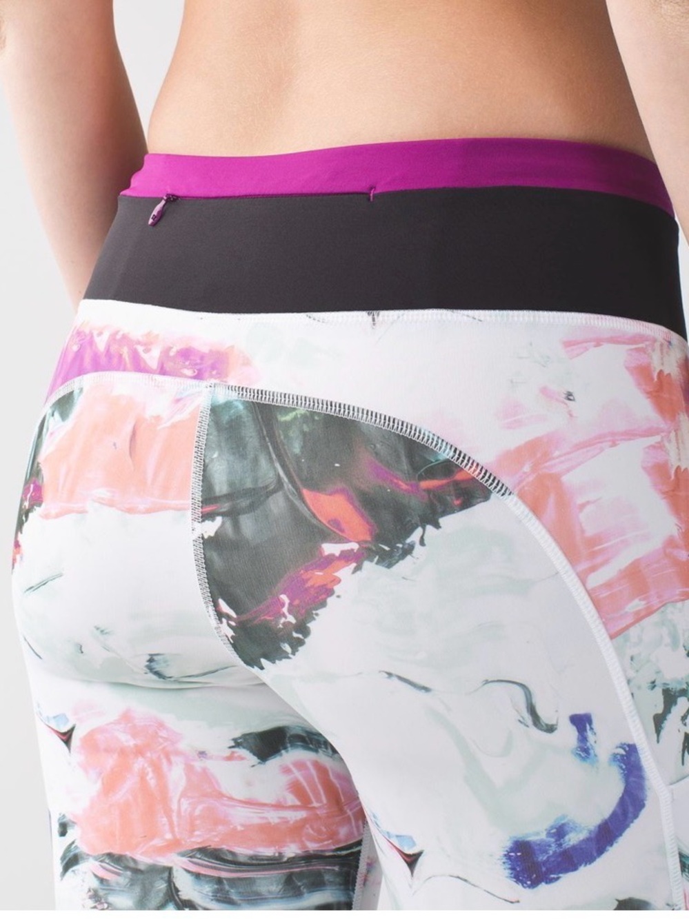 Lululemon Women’s High-Waist Printed leggings  - Pink Accent